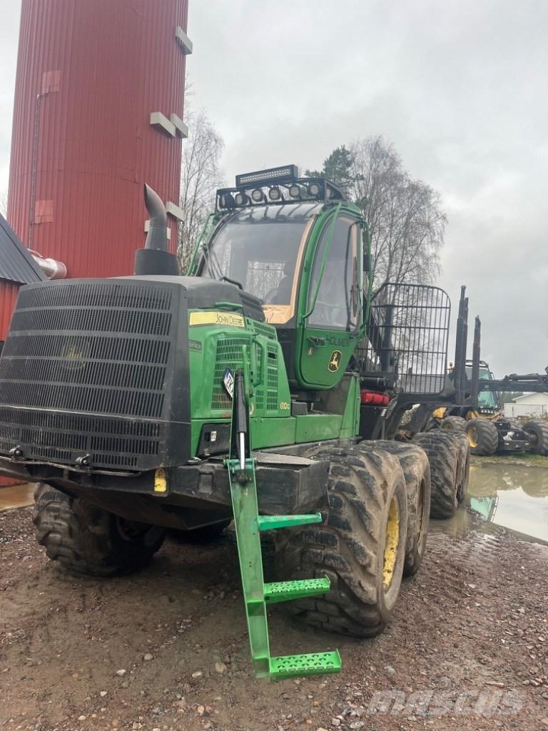 John Deere 1110G Skotare
