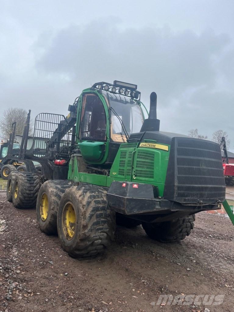 John Deere 1110G Skotare