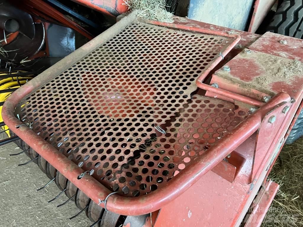 Hesston 4600 Fyrkantspressar