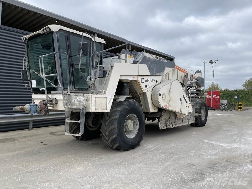 Wirtgen WR 200 XLI Återvinningsmaskiner för asfalt