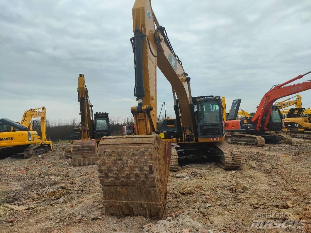 CAT 326D Bandgrävare