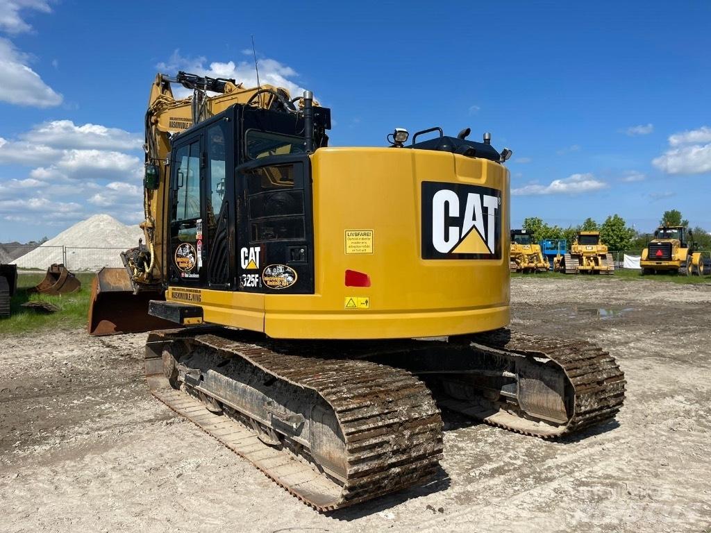 CAT 325 F Bandgrävare