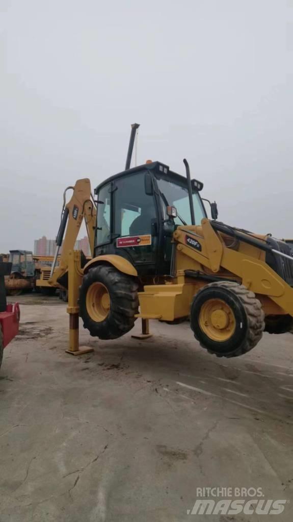 CAT 420 F Grävlastare