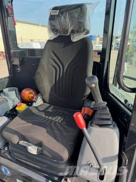 Yanmar Vio 38-6 Minigrävare < 7t
