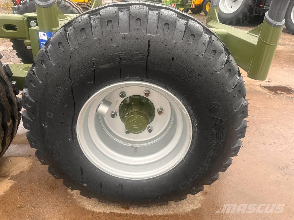 Farma T9 DS Skogsvagnar