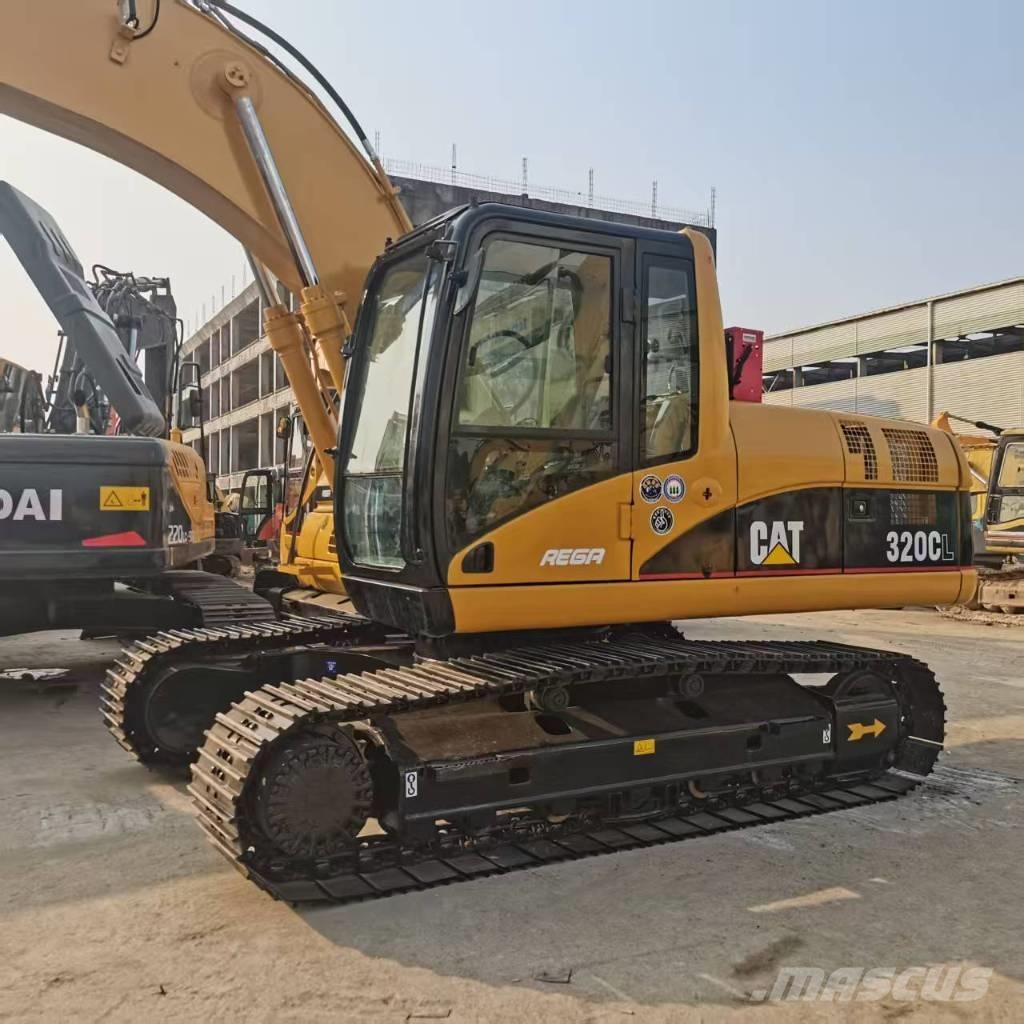 CAT 320 C L Bandgrävare
