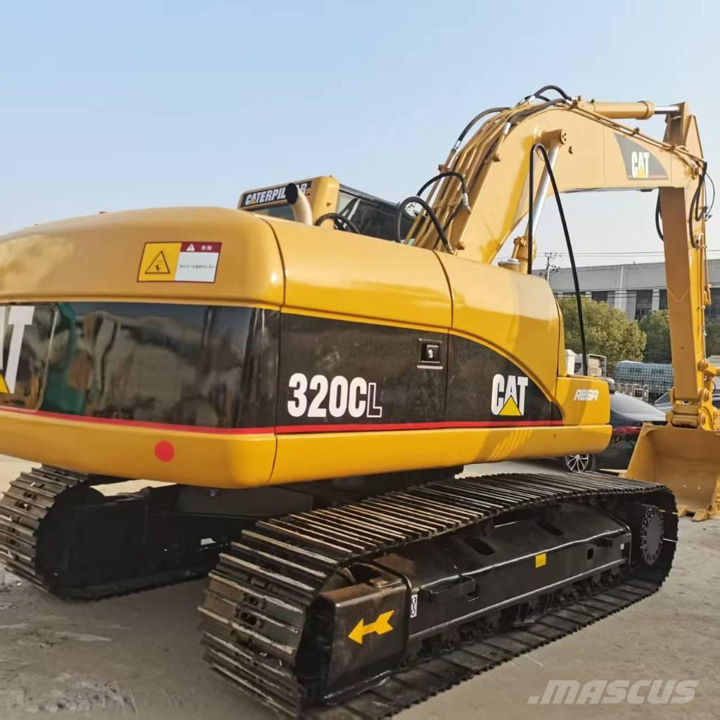 CAT 320 C L Bandgrävare