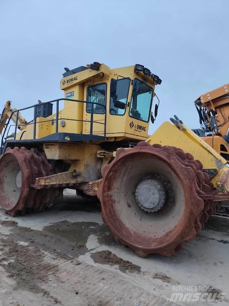 Bomag BC 972 RB Avfallspackare