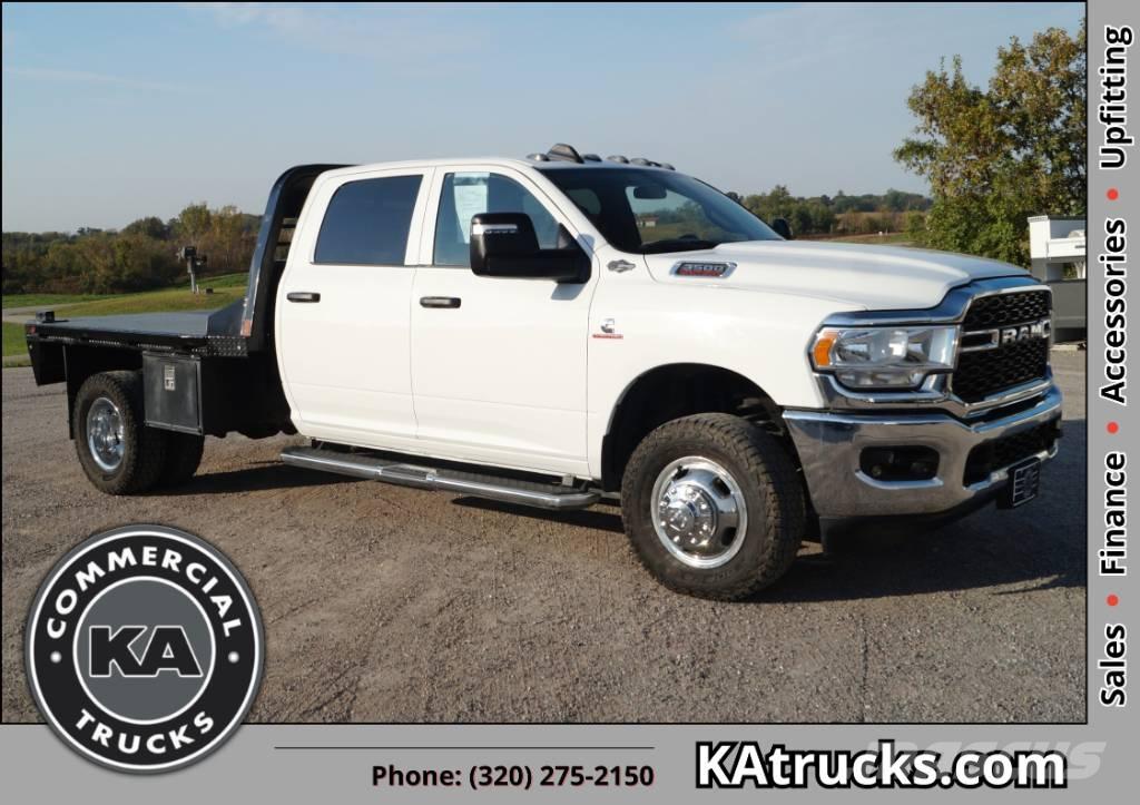 RAM 3500 TRADESMAN Flakbilar