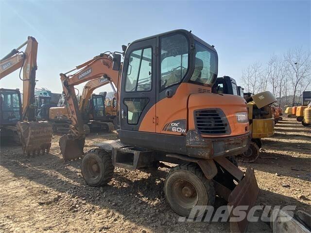 Doosan DX60W Hjulgrävare