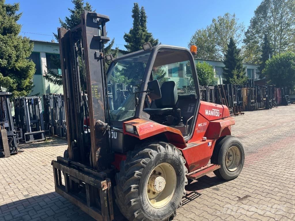 Manitou MC 30 V-4173 Terrängtruck