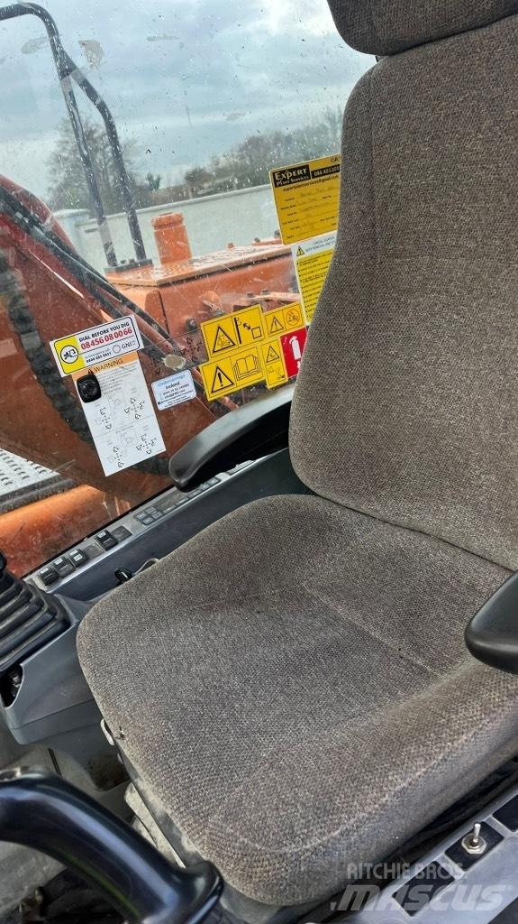 Doosan DX225 Hjulgrävare