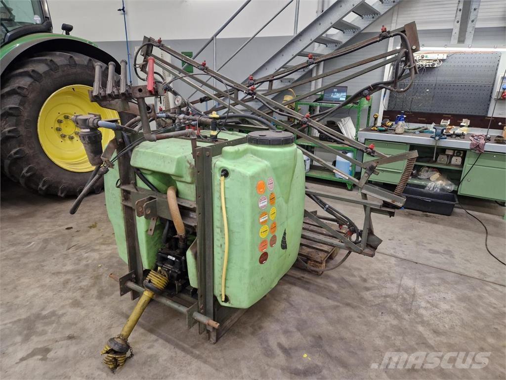 Tecnoma 800 Liter Dragna sprutor