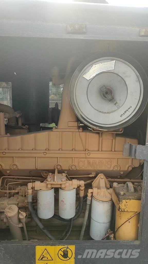 Shantui SD 32 Bandschaktare