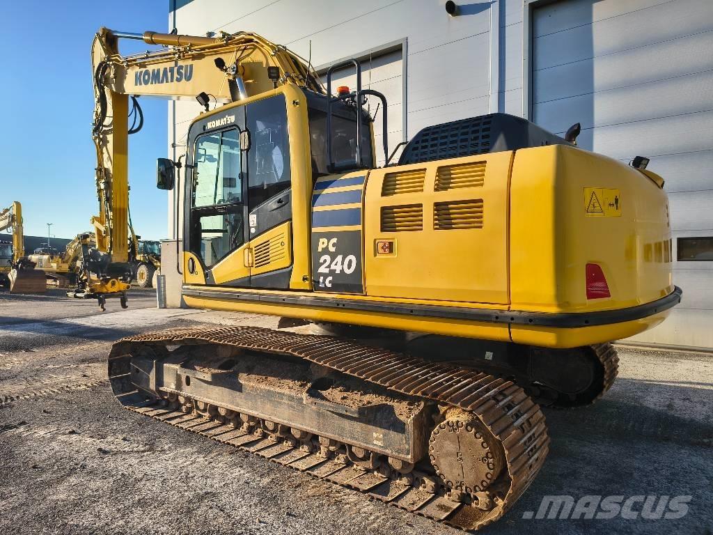 Komatsu PC 240 LC-10 Bandgrävare
