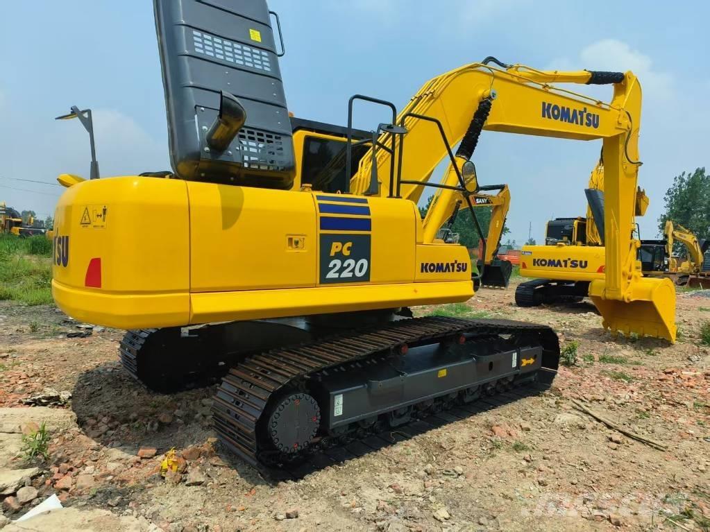 Komatsu PC 220-8 Bandgrävare