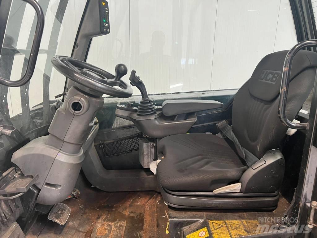 JCB TLT30-19E Elmotviktstruckar