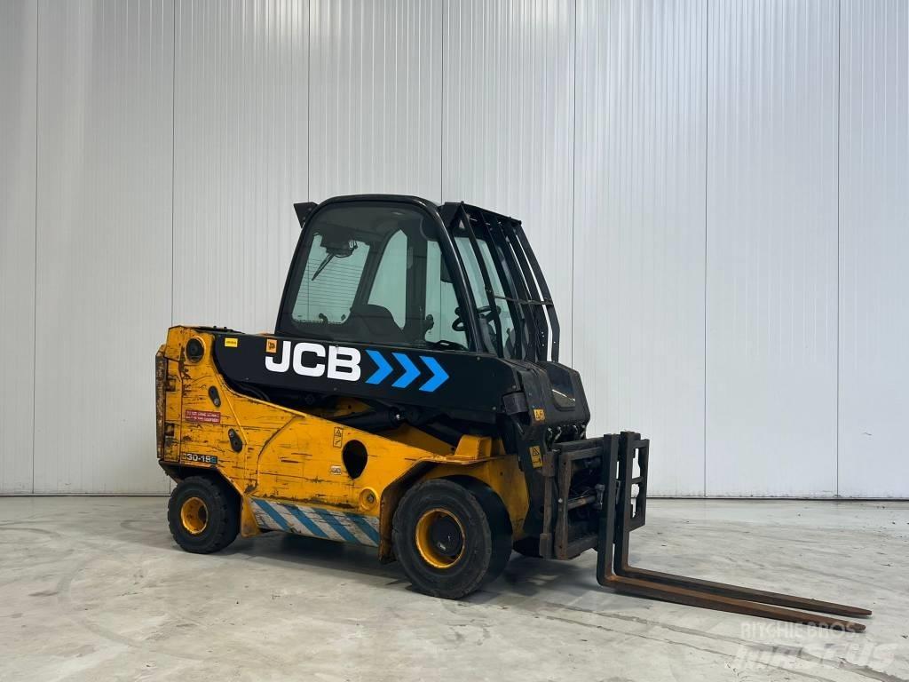 JCB TLT30-19E Elmotviktstruckar