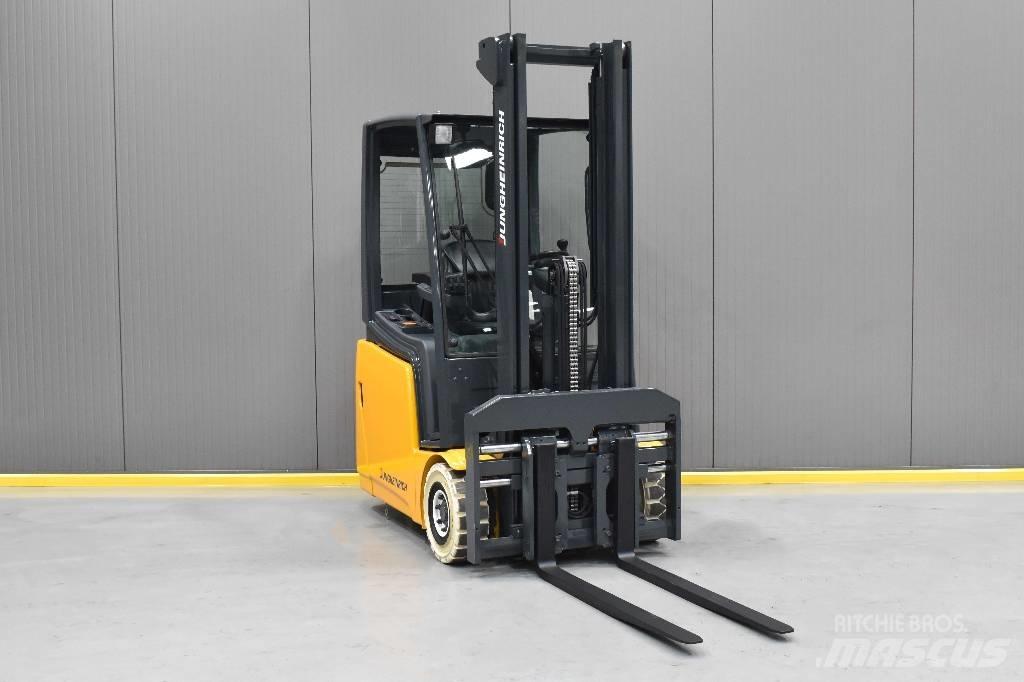 Jungheinrich EFG 215 Elmotviktstruckar