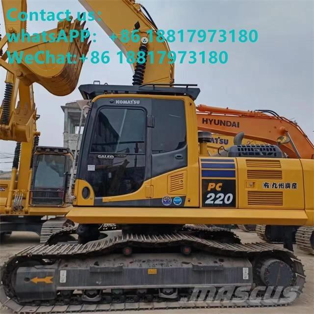 Komatsu PC 220-8 Bandgrävare