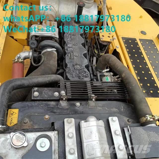 Komatsu PC 220-8 Bandgrävare