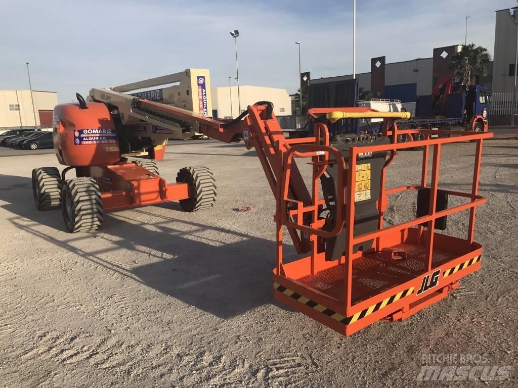 JLG 510 AJ Bomliftar