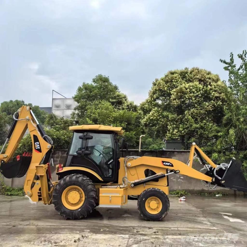 CAT 430 F IT Grävlastare
