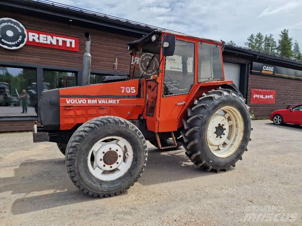 Valmet 705 Traktorer