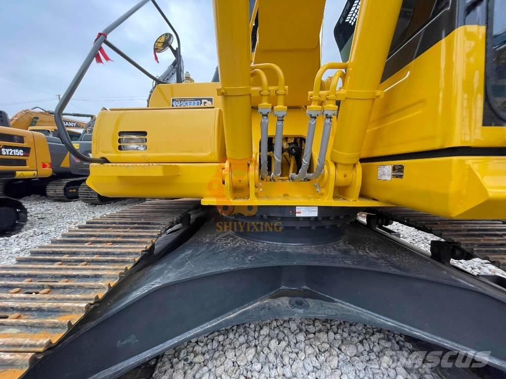 Komatsu PC 220-8M0 Bandgrävare