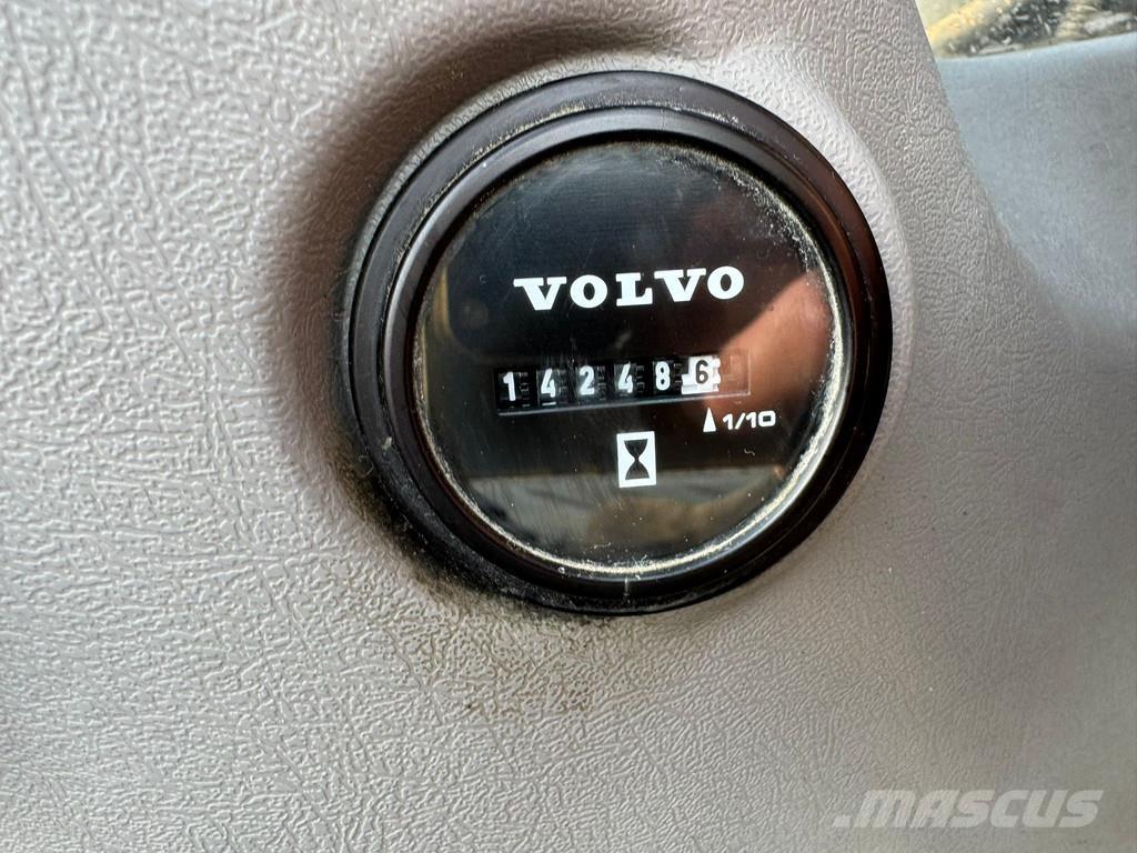 Volvo EC750EL Bandgrävare