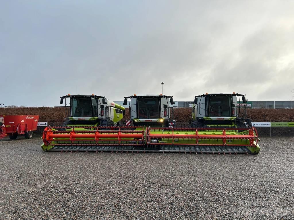 CLAAS Lexion 8800 TT Skördetröskor