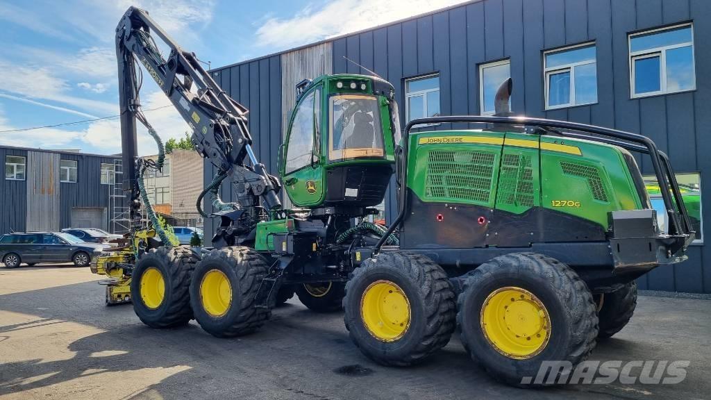 John Deere 1270 G Skördare