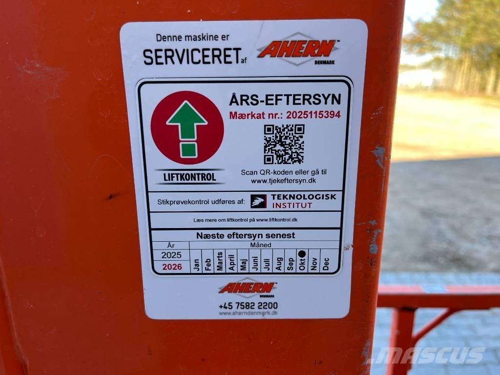 JLG 1230 ES Personhissar och andra hissar