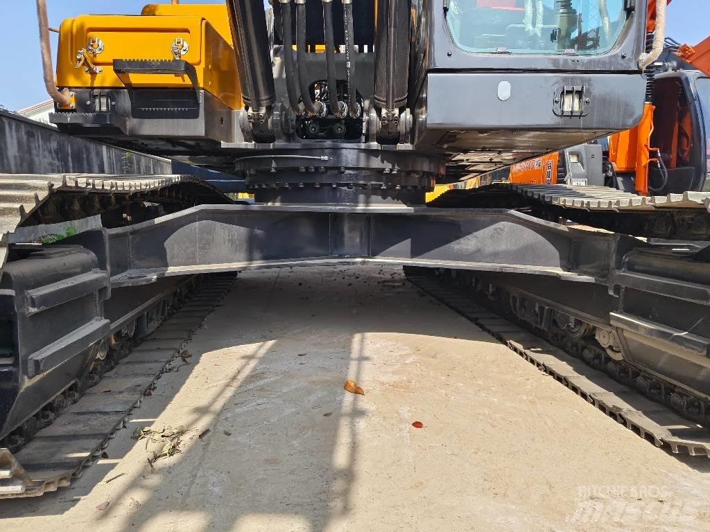 Volvo EC 380 D L Bandgrävare