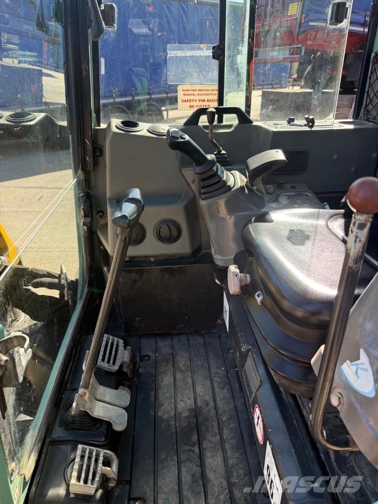 Yanmar VI050-U Minigrävare < 7t