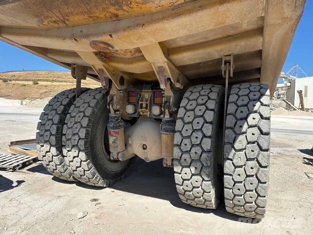 CAT 769D Gruvtruck