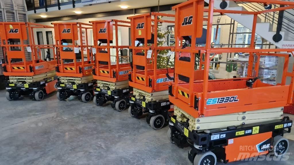 JLG ES 1330 L Saxliftar