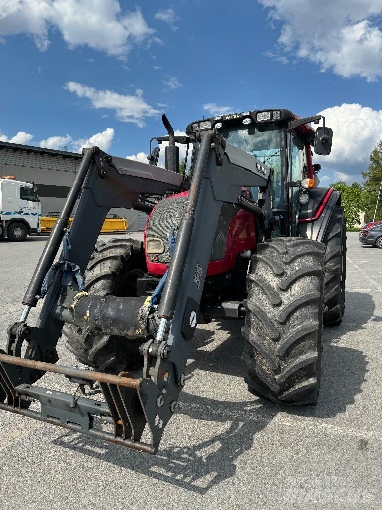 Valtra N141 Advance Traktorer