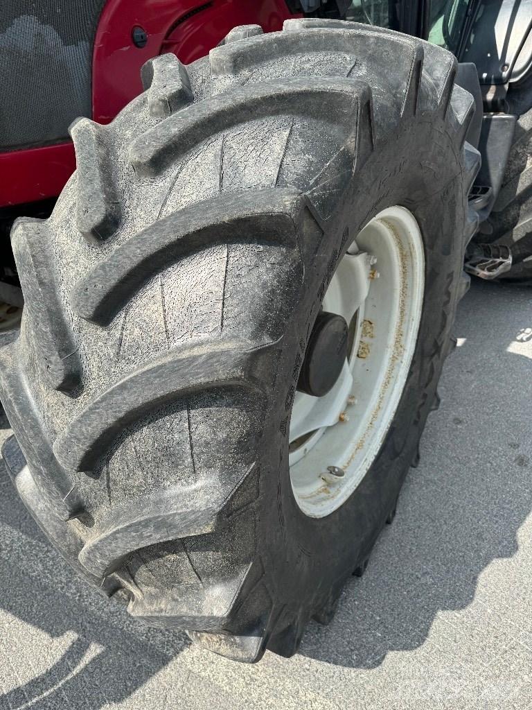 Valtra N141 Advance Traktorer