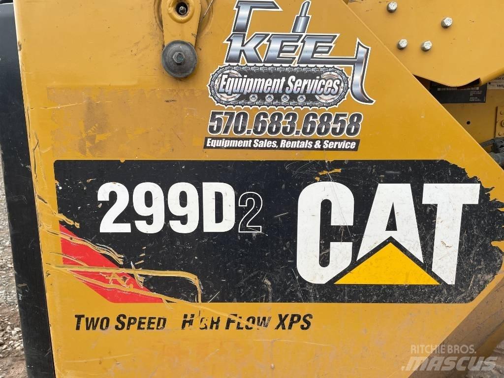 CAT 299 D 2 Kompaktlastare