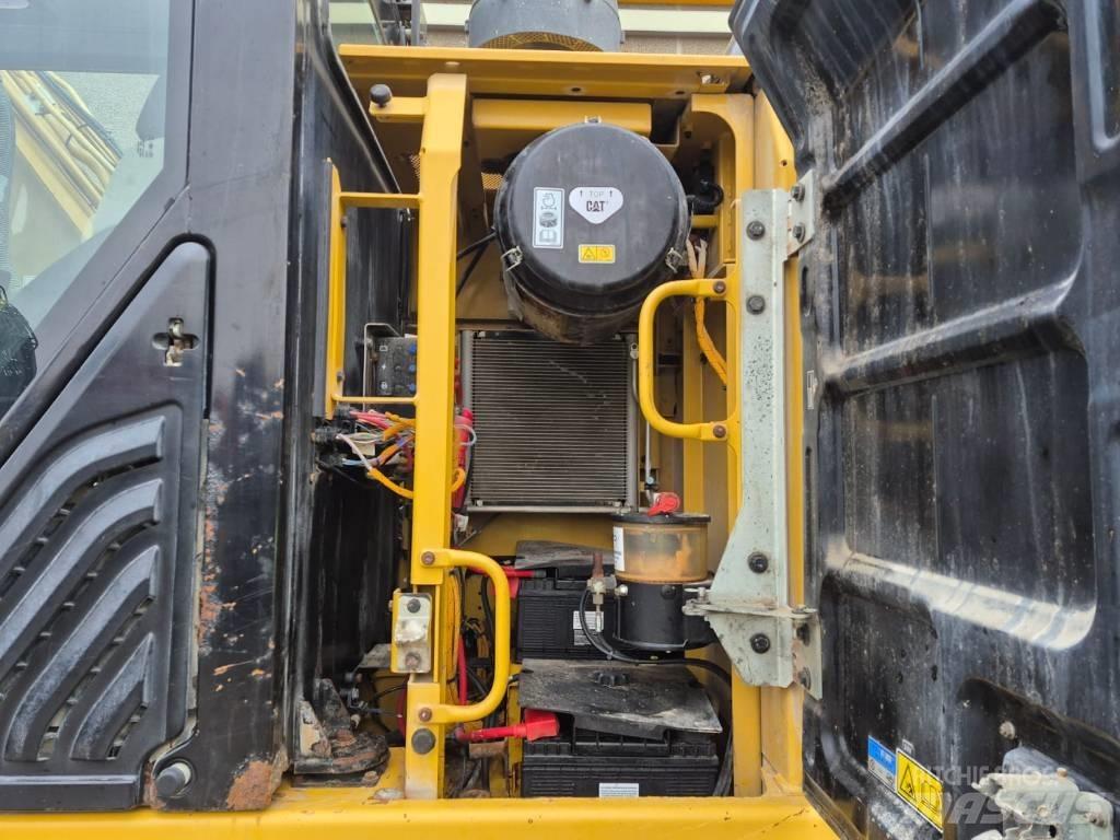 CAT 329E Bandgrävare