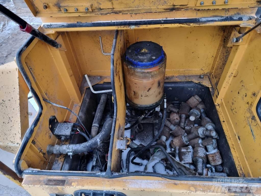 Volvo EC 700 B LC Bandgrävare
