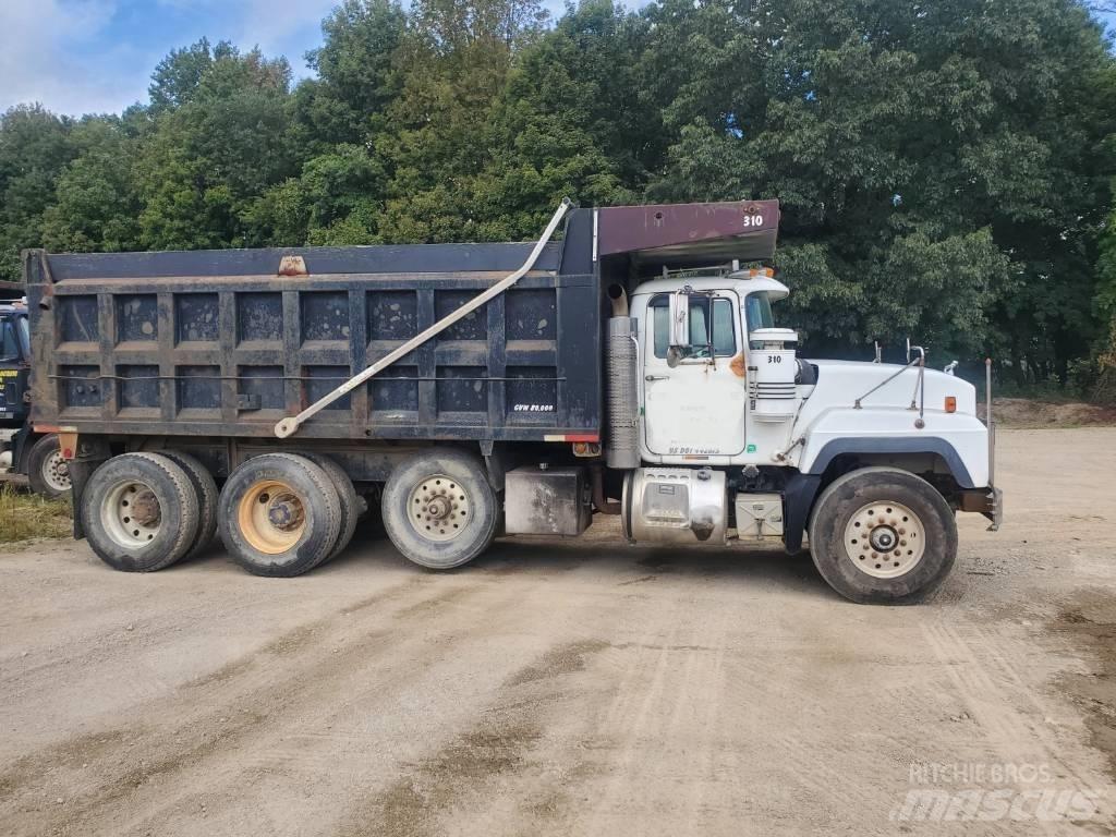 Mack RD 688 S Tippbilar