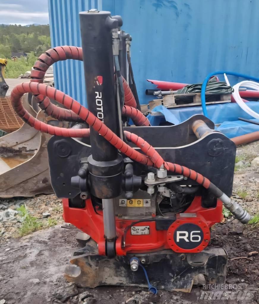 Komatsu PC 210 LC Bandgrävare