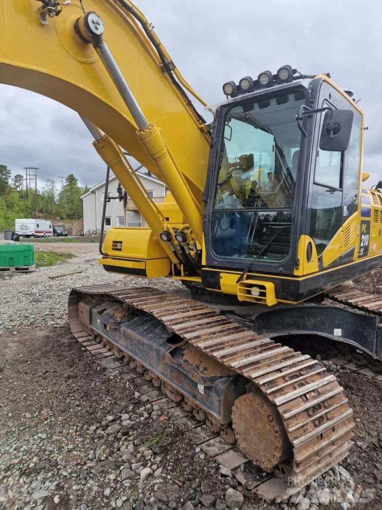 Komatsu PC 210 LC Bandgrävare