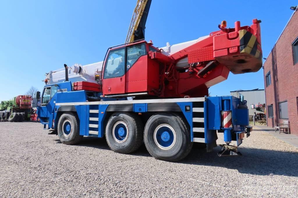 Liebherr LTM 1055-1 Allterrängkranar