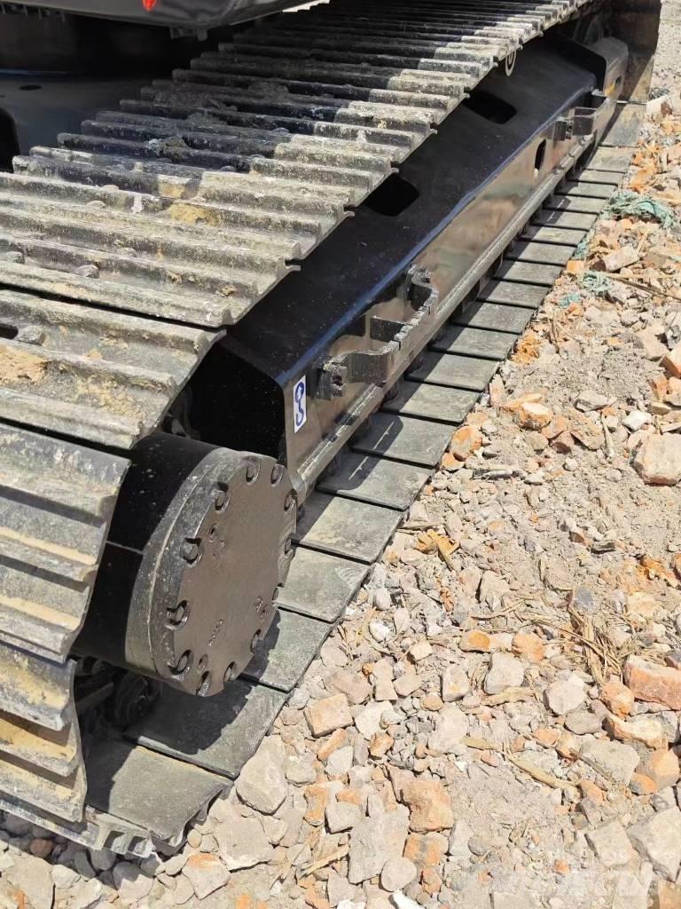 Hitachi ZX200 Bandgrävare