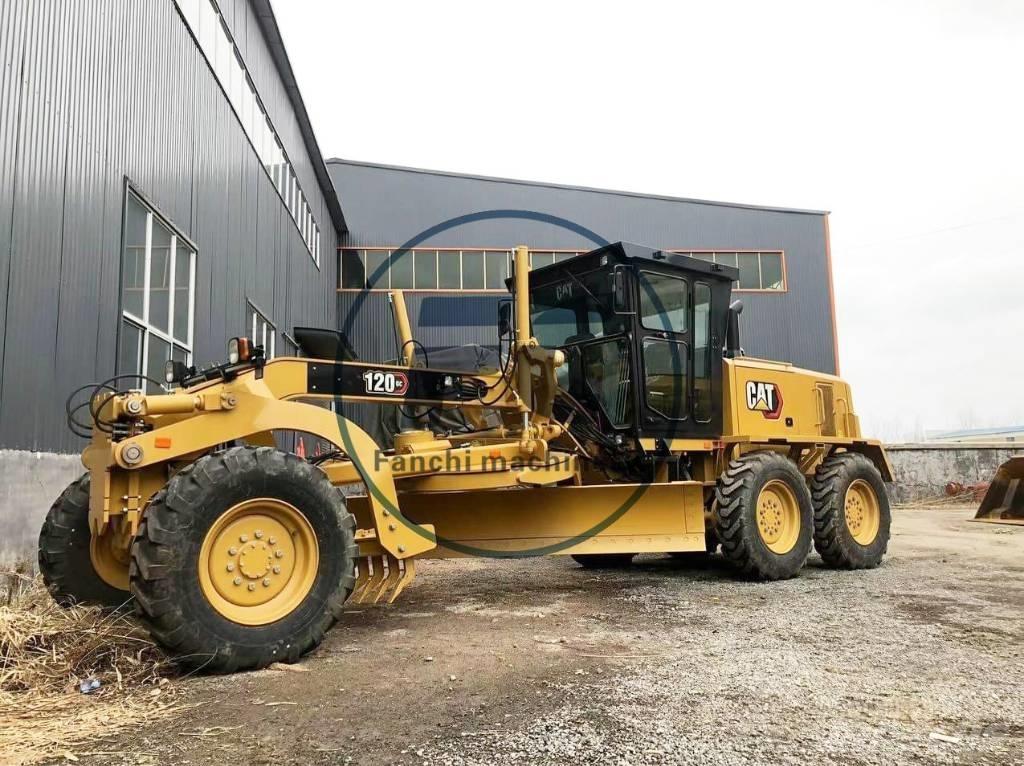 CAT 120 G Väghyvlar