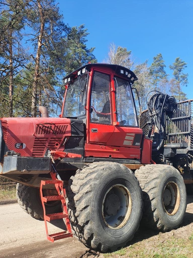 Komatsu 895 Skotare