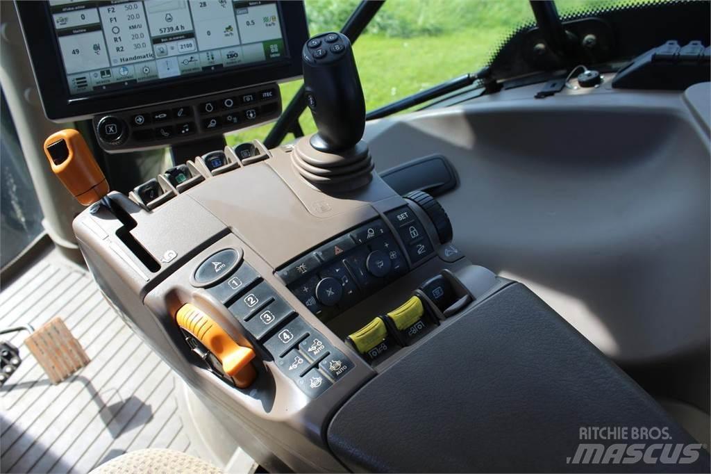 John Deere 6215R Traktorer